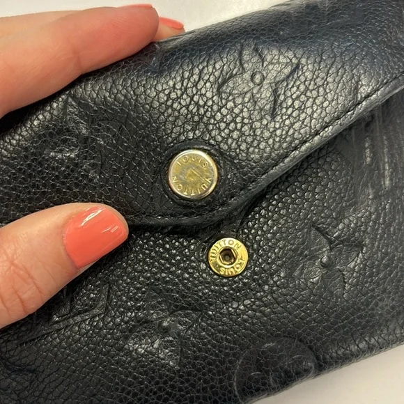 Louis Vuitton Black Leather Card Key Holder - Picture 10 of 11